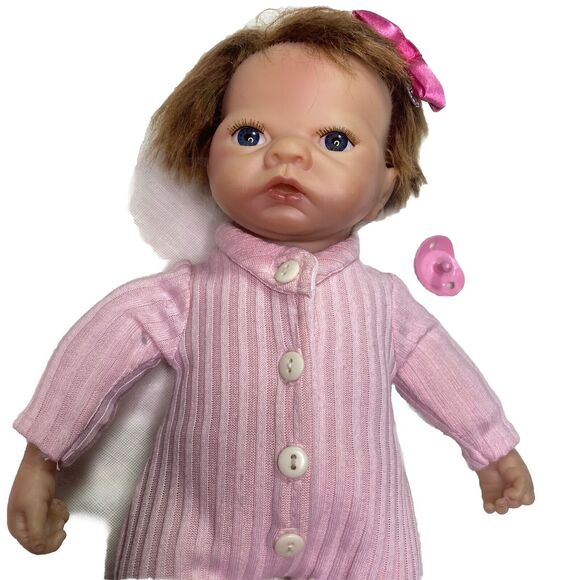 Tiny Emmy Ashton Drake ADG 06 Lifelike Newborn Reborn Baby Doll Posable 10" - Picture 2 of 9